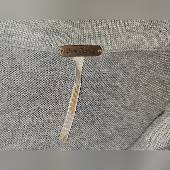 Free People Gray Collared Button Dress Cardigan Size Small - Picture 16 of 16